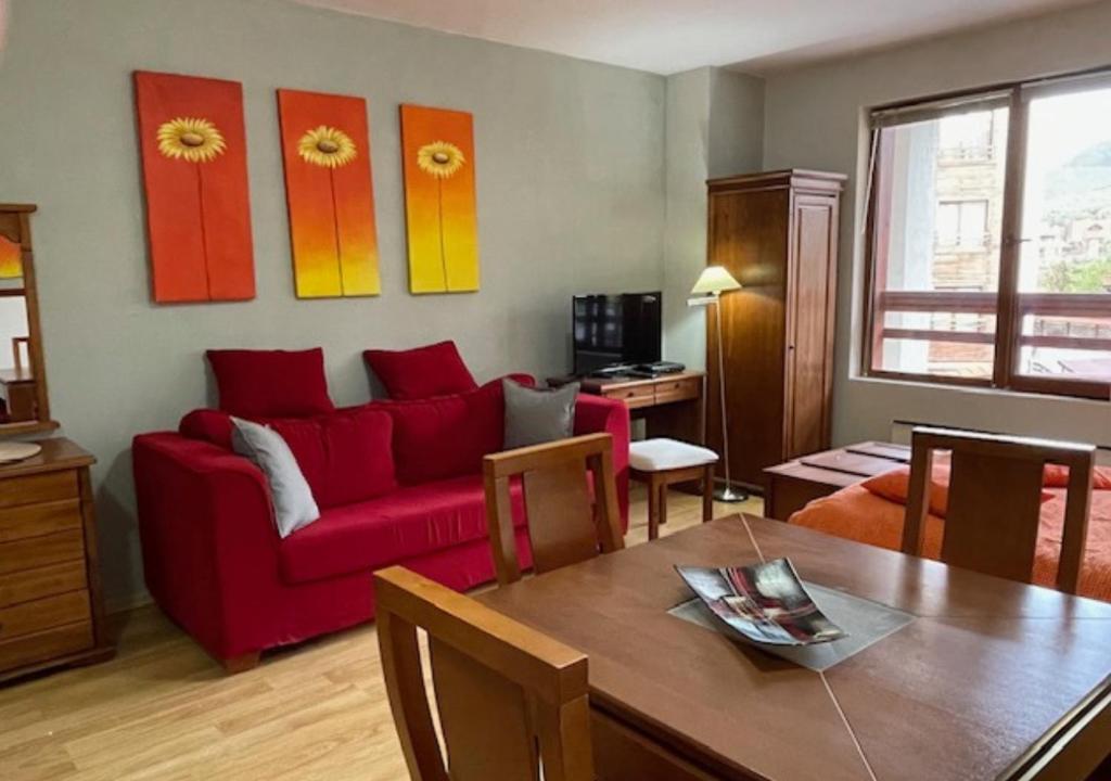 Amber Mountain Escape, Bansko