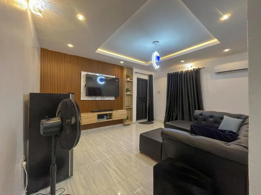Memento Courts, hotel in Lagos