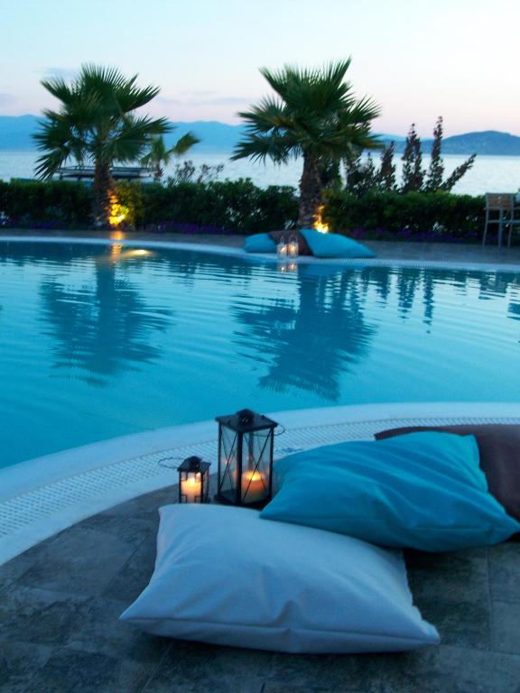 Valis Resort Hotel photo