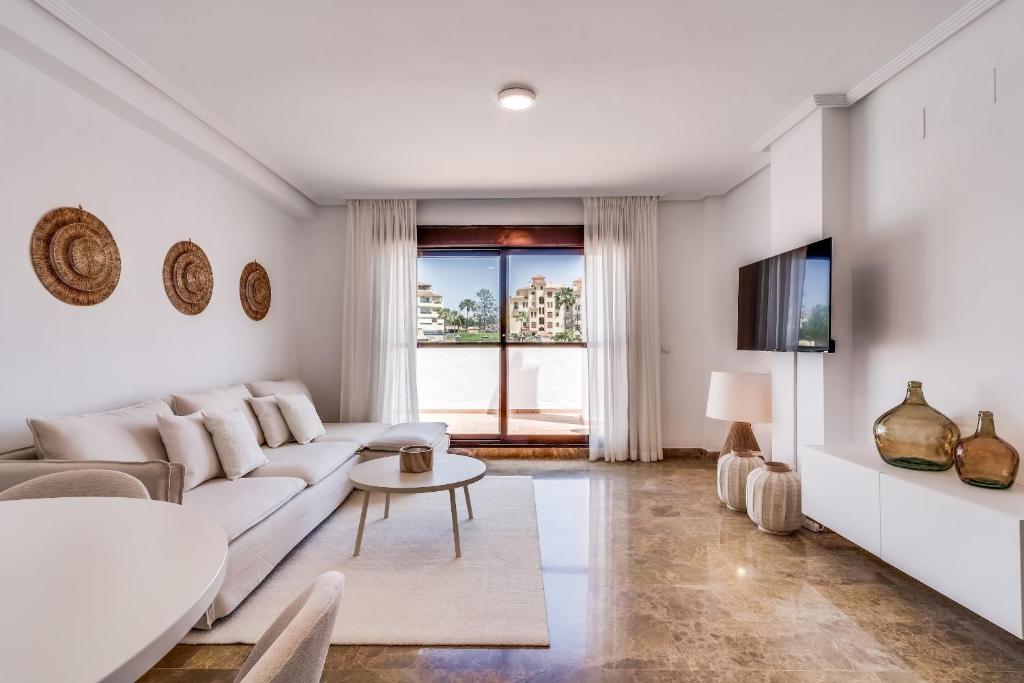Apartment With Roof Terrace & Parking - Communal Pool and Near the Beach - 1