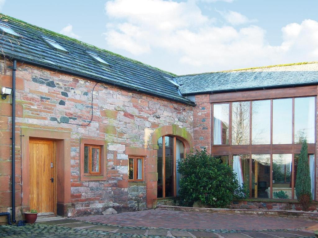 Lilac Barn, Newton Reigny