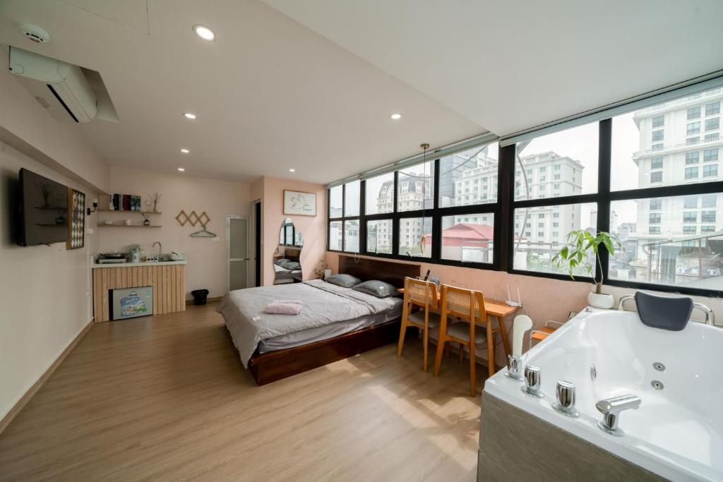 Aimee House - Phan Bội Châu, Hanoj