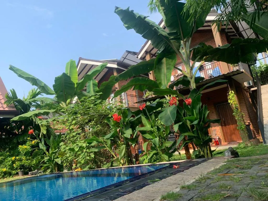 MILLET'S FOOD COMPANY AND COOKING CENTER, hotel v Negombu