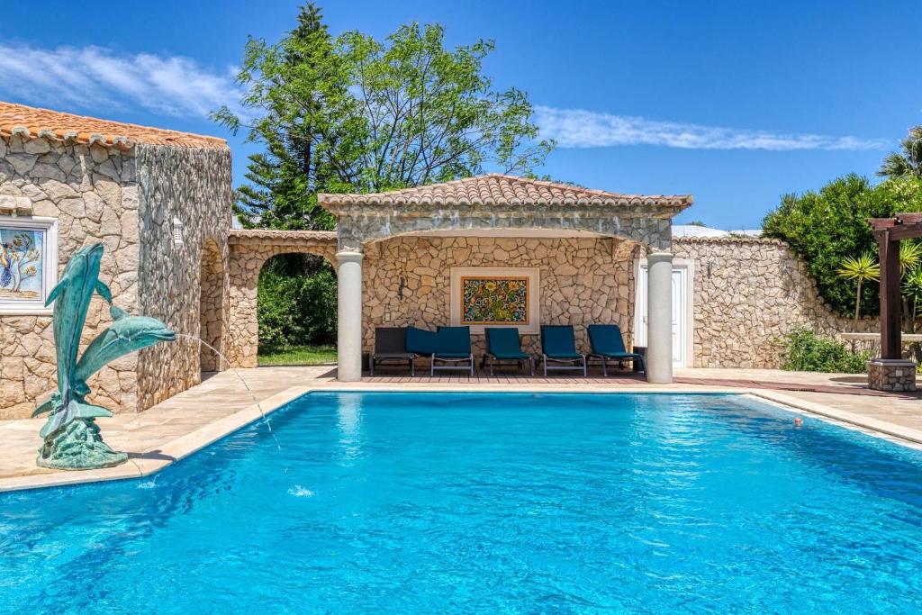 Golfinhos - MAGNIFICENT & SPACIOUS 5 BEDROOM VILLA, Carvoeiro