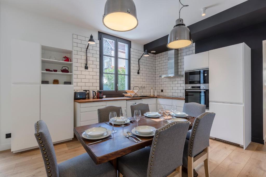 Superbe Maison avec Jardin - La Villa Paloise - 3