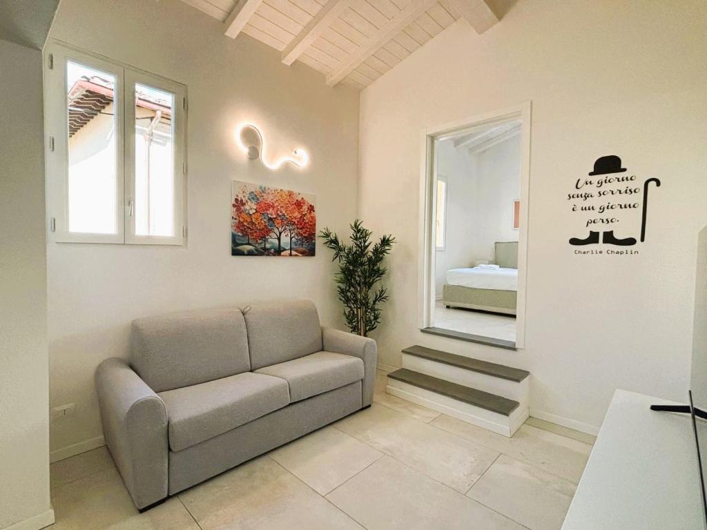White Iris Apartment - 5