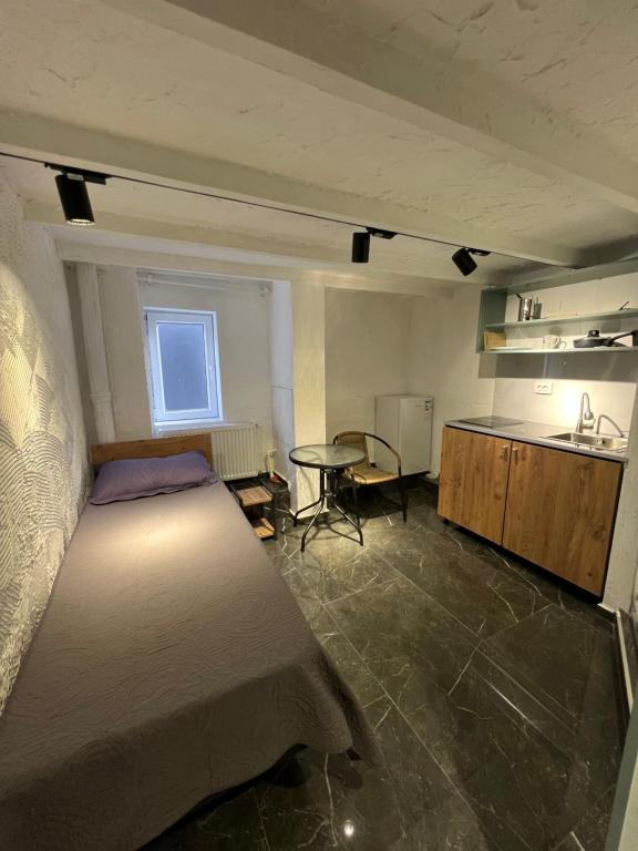 Mirotadze H3, Tbilisi