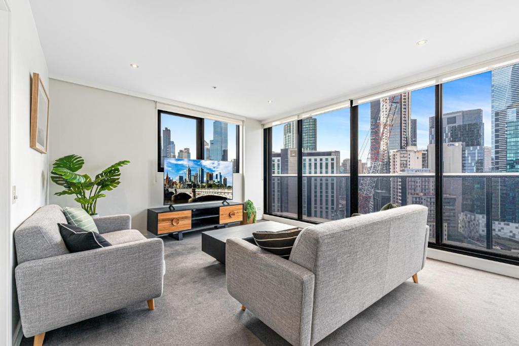 Pristine 2-Bed Unit With Beautiful City Landscape, Melbourne