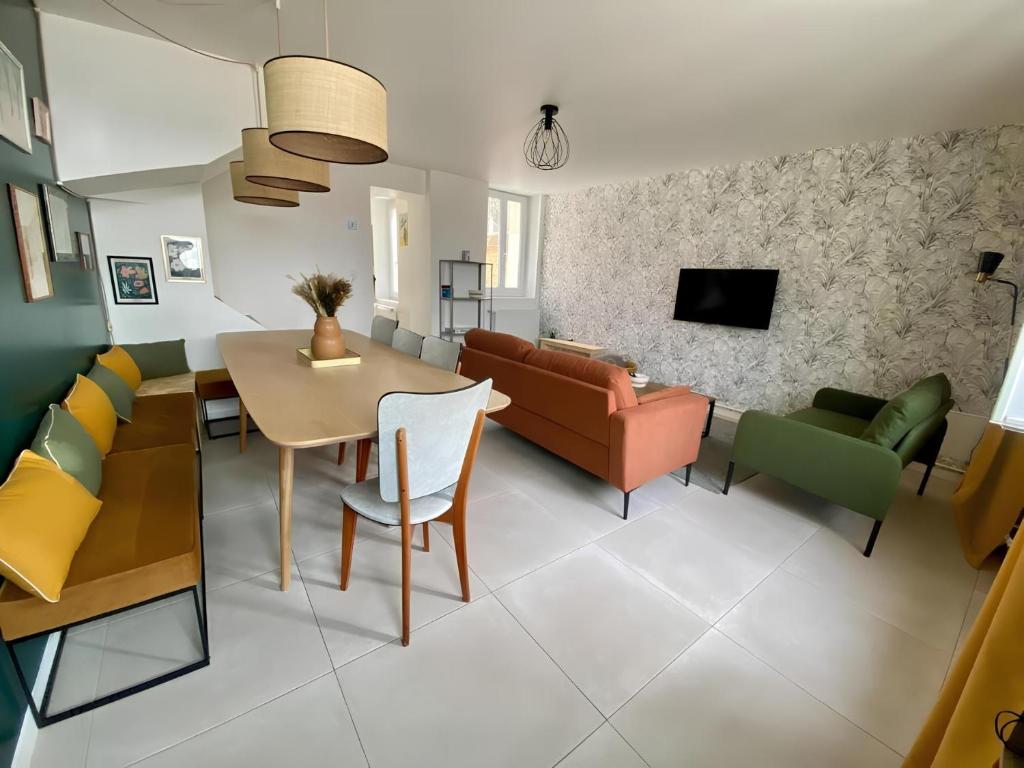 Jean Jaurès Maison Familiale 5 chambres 10 pers avec Extérieur - Linge & Ménage Inclus - 3