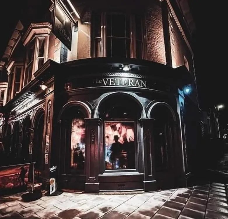 The Veteran Hotel & Bar，位于赖德的酒店