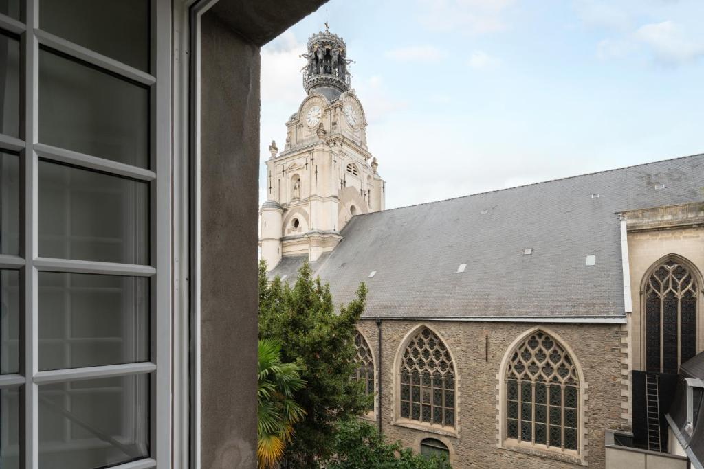 Appartement Central et Calme avec Magnifique Vue - 3
