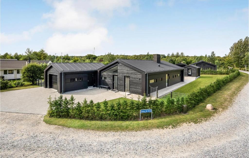 Gorgeous Home In Glesborg With Wifi, Glesborg