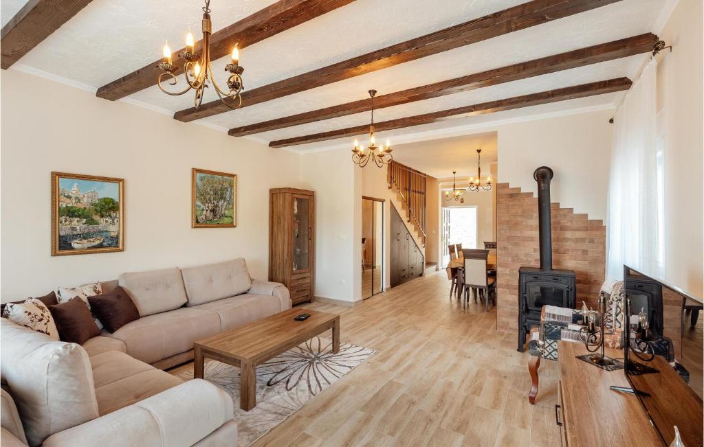 Amazing Home In Herceg Novi With Wifi - 5