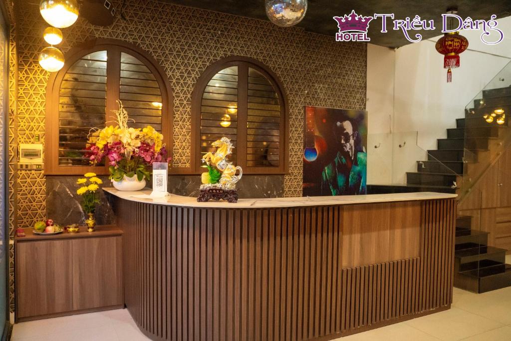 Khách sạn Triều Dâng
