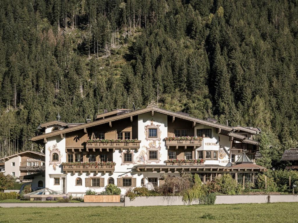 Apparthotel "Landhaus Veronika" - 1