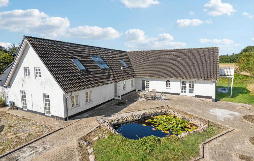 Nice Apartment In Gandrup With Kitchen, Gandrup