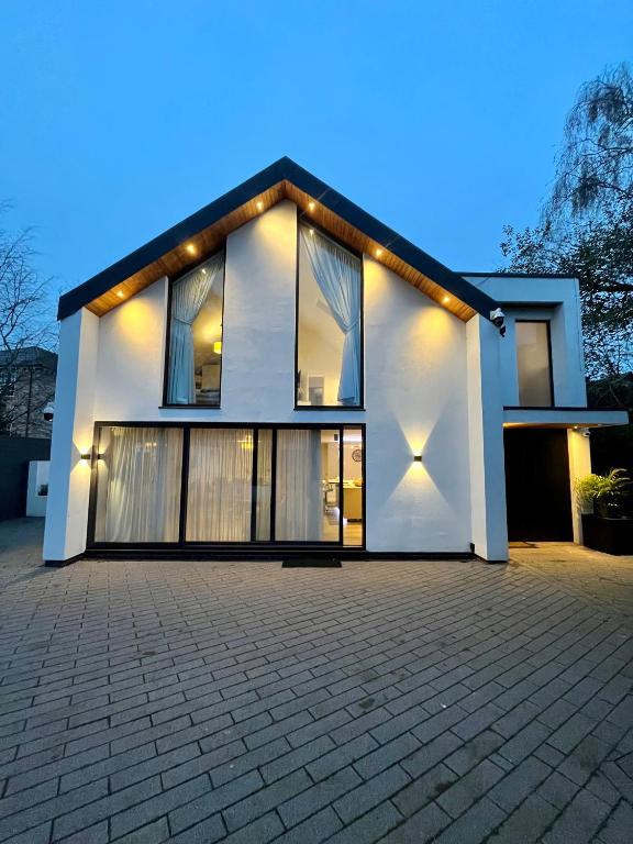 Manchester's hidden gem, Timperley