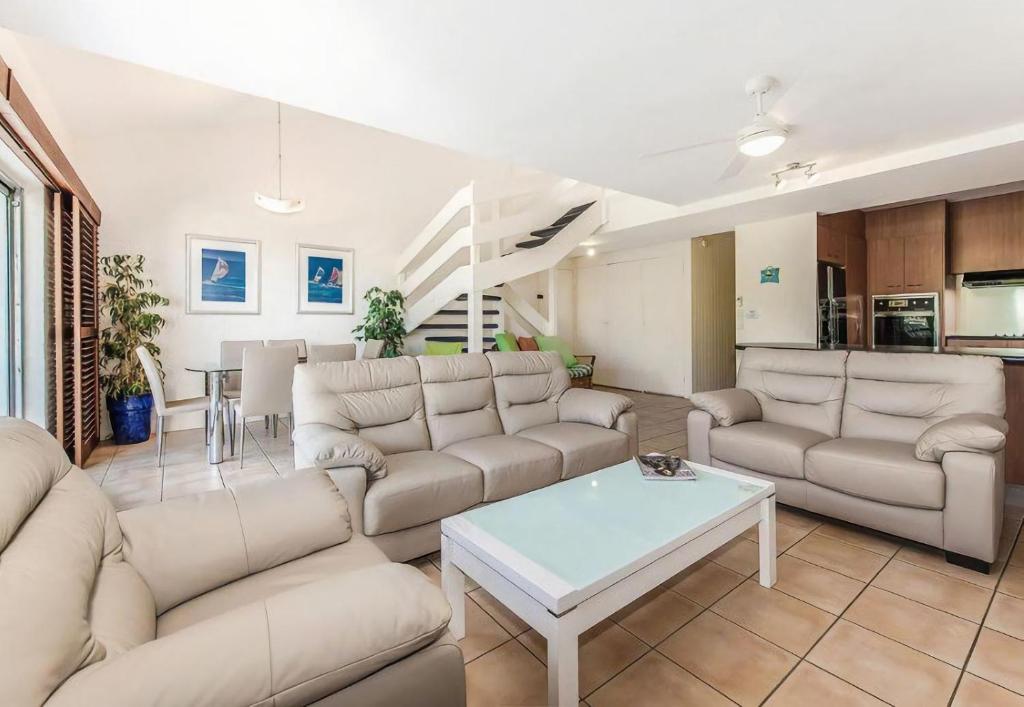 Unit 9 Viewcrest 3 Bedroom 24 Viewland Drive, Noosa Heads