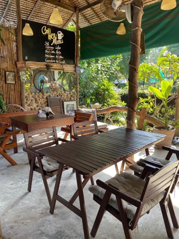 Pipin Garden, Ban Khlong Kloi