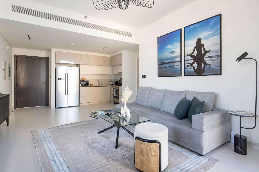 Frank Porter - Marina Vista tower 2, Dubaj