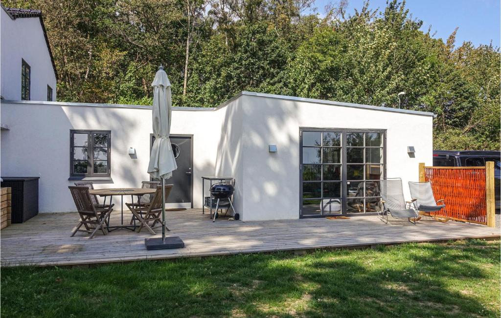 Gorgeous Apartment In Allinge With Wifi, Allinge