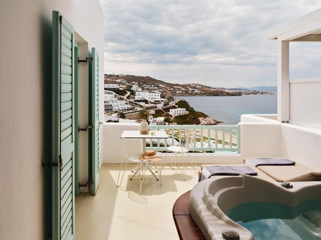Bill&Coo Mykonos-The Leading Hotels of the World