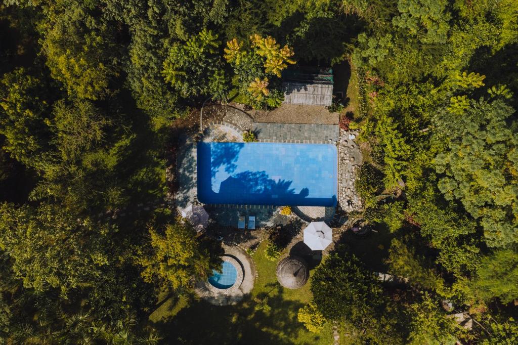 Exterior view, Machan Country Villa in Kumarwarti