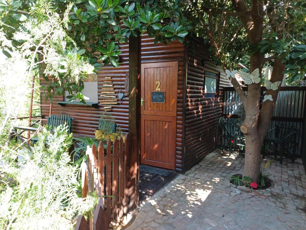 Owl's Den 2, Oudtshoorn