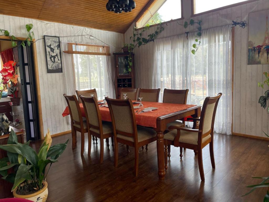 Casa de Campo Familiar, 4 dormitorios, 15 minutos Lago Ranco - 4
