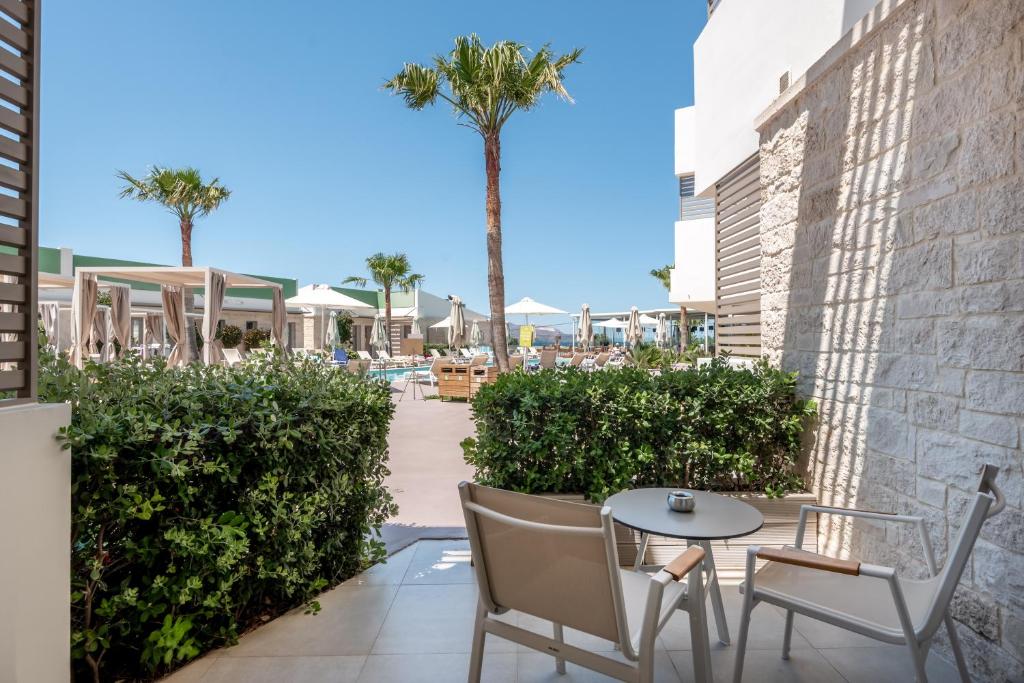 Aloe Boutique Hotel & Suites - adults only | Plaka Hotels | 39pp Deposits