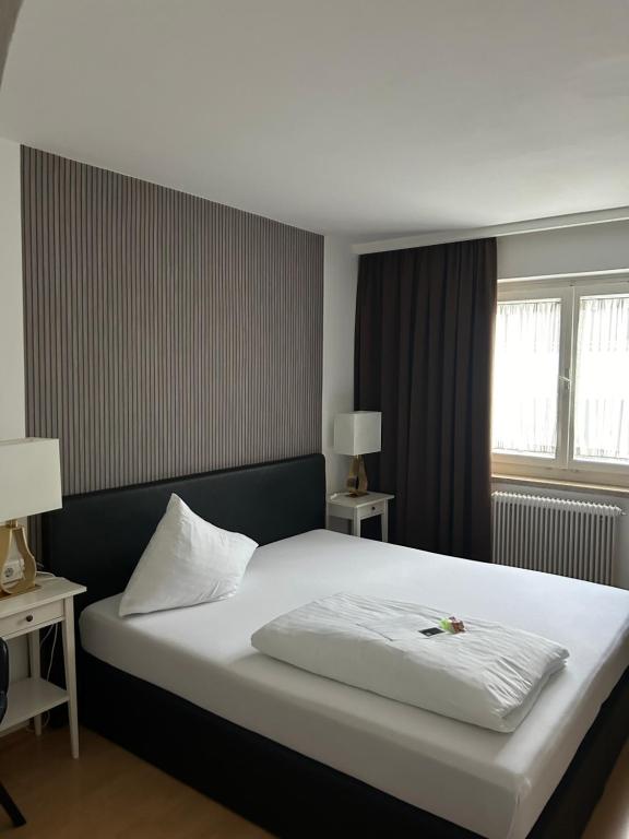 Hotel Berg - 3