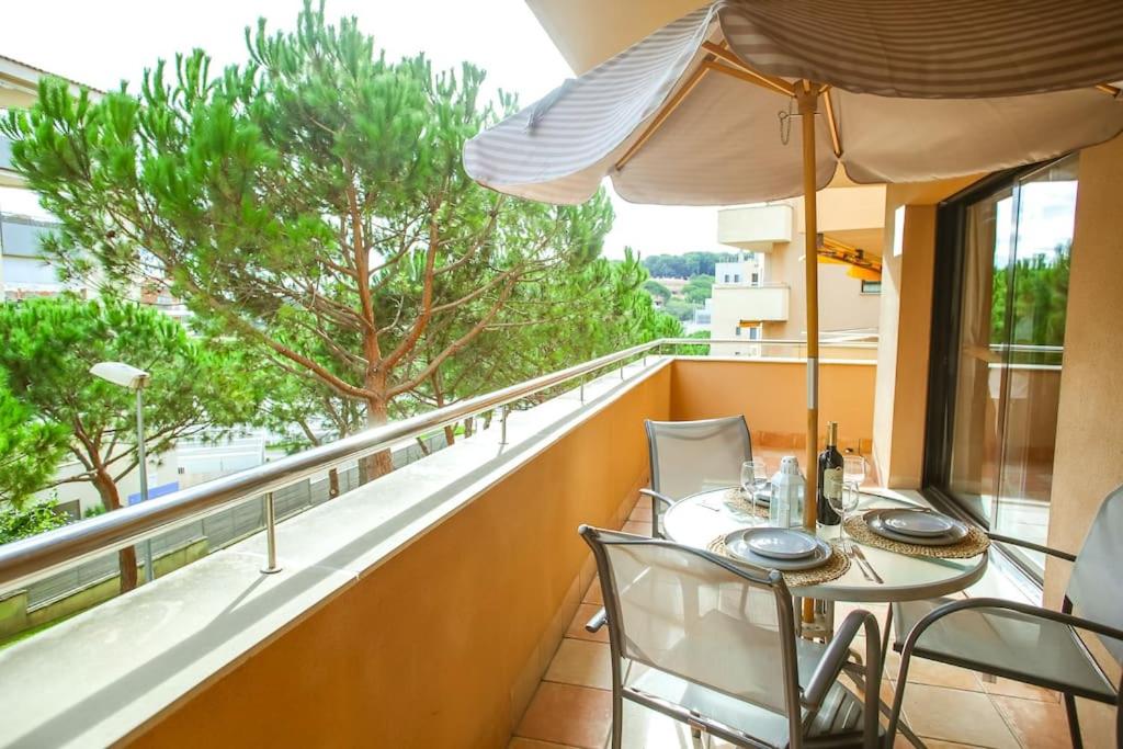 AL47 Spacious apartment near Fenals beach - 4