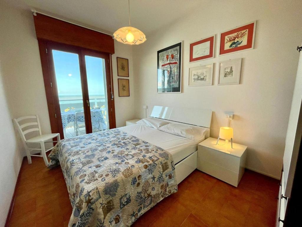 Sea view apartment with shared pool - 3