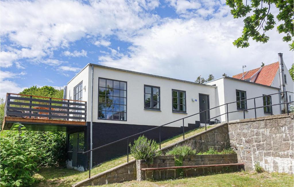 Gorgeous Apartment In Allinge With Wifi, Allinge