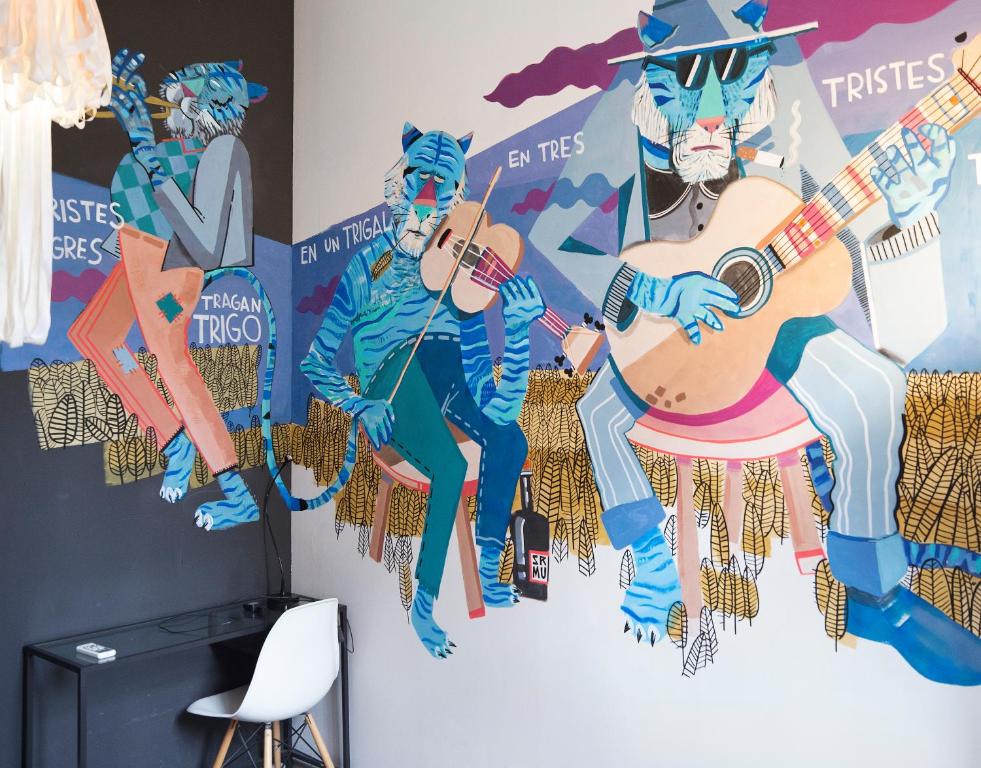 ZOOROOMS Boutique Guesthouse - 4