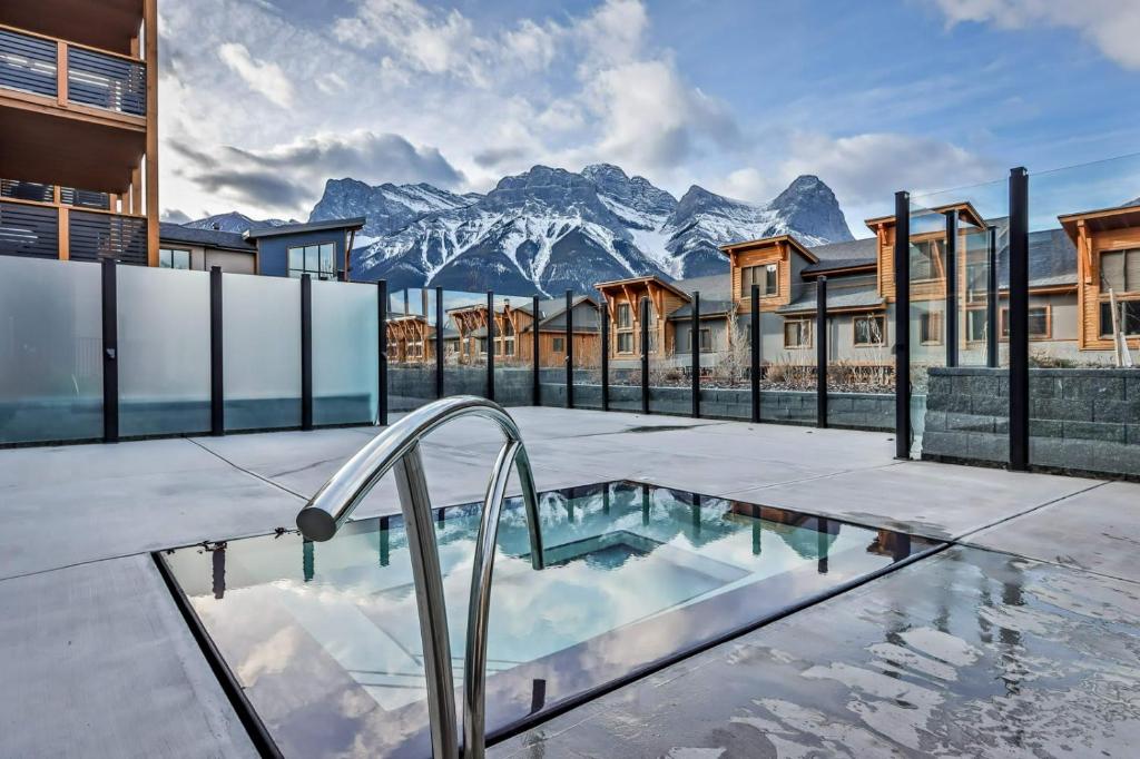Alpine Serenity in Canmore, Canmore