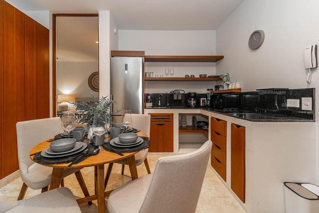 Lux 2BR Suite with Jungle Views, Pool, Gym at NHOA Tulum - 5