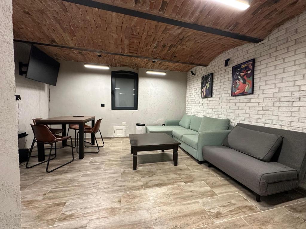 City Centre Retreat Krunska Industrial Apartment - 3