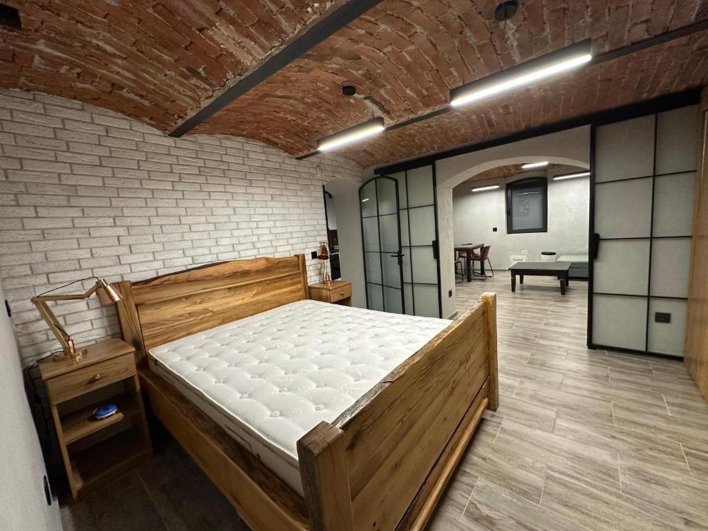 City Centre Retreat Krunska Industrial Apartment - 5