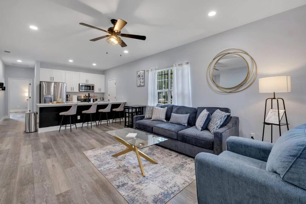 Peaceful Place Less Than a Mile to FSU and 15 mins to Airport, Tallahassee