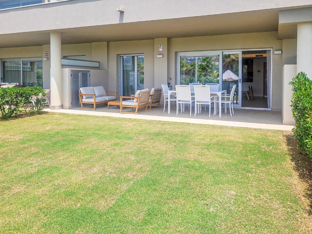 Luxury Apt in La Cala Golf with Terrace & Pool views - 2