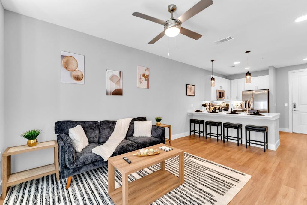 The Ultimate Escape, Fort Worth