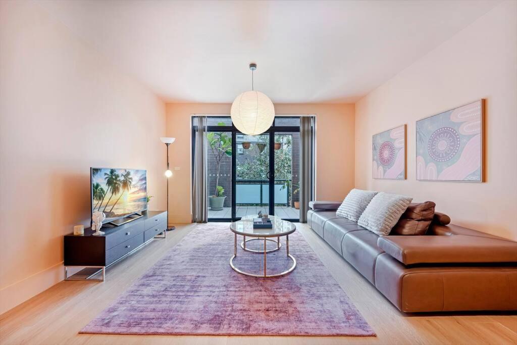 Cozy 1BR Apt Waterloo 3 Guests, Sydney