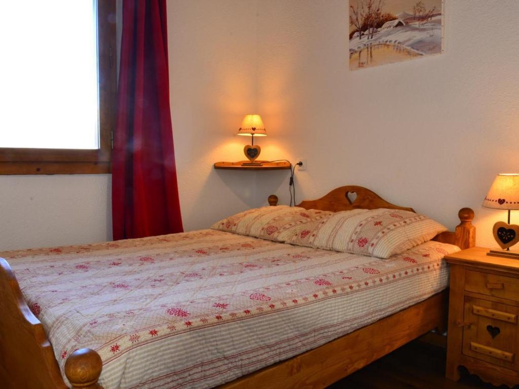 Duplex rénové 8 pers. à 3 min des pistes avec balcon et parking gratuit - FR-1-329-94 - 4