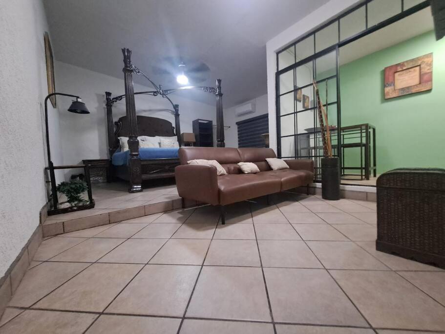 Estudio Del Real, Tijuana