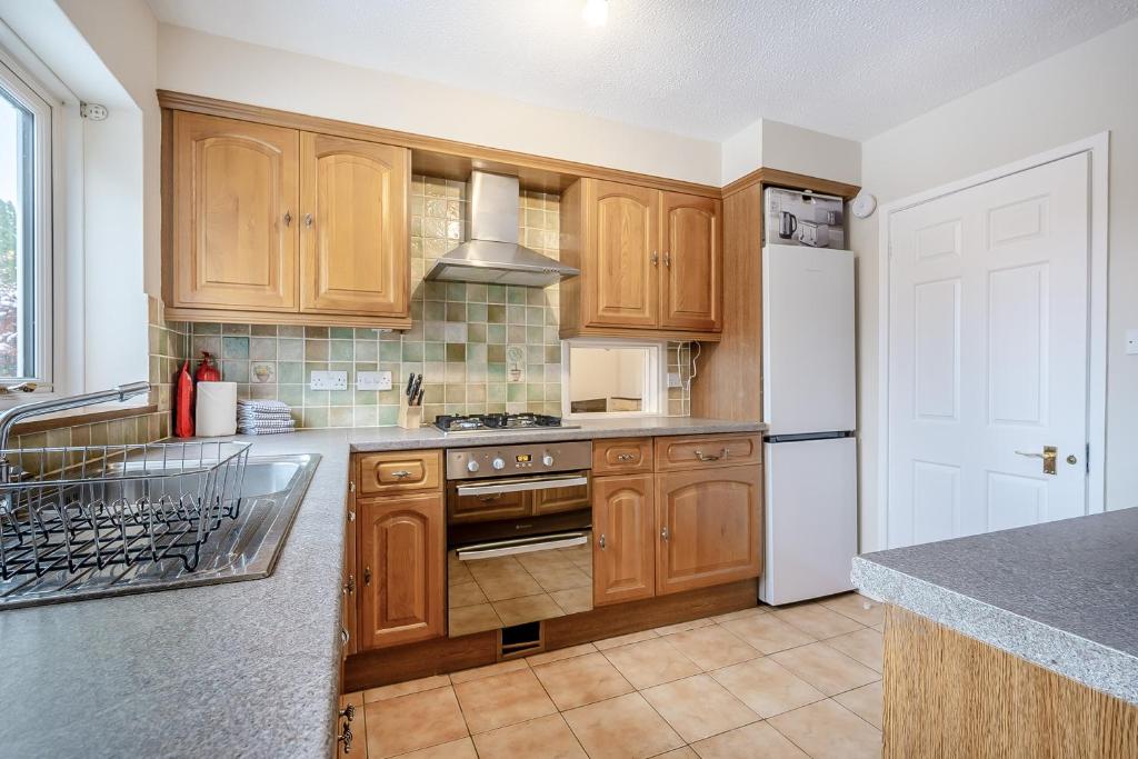 Elvington Cottage, Bourton on the Water photo 8