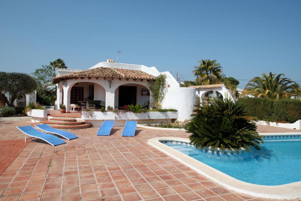 El Barraco - sea view villa with private pool in Moraira - 3