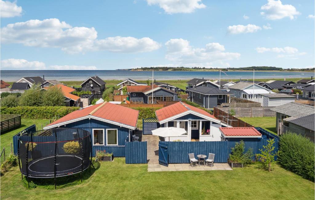 Lovely Home In Mesinge With Wifi, Mesinge