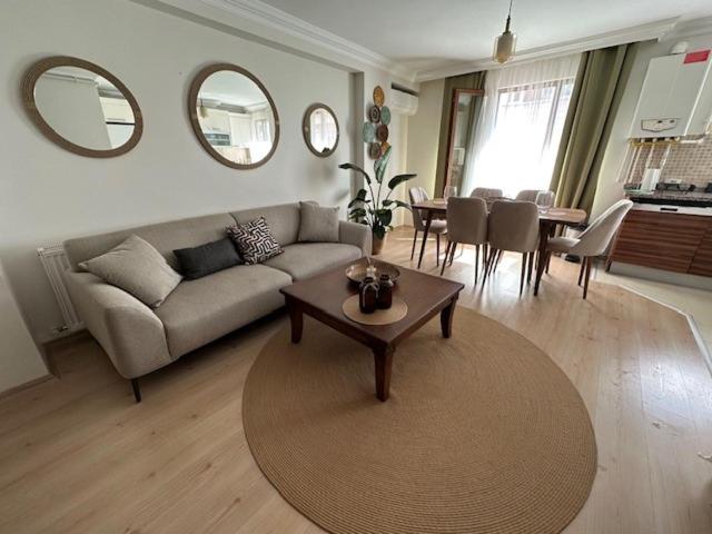 Dublex roof top with AC, perfect location, Istanbul