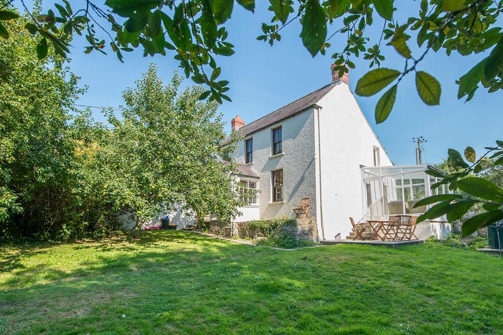 Wesley House, Little Haven